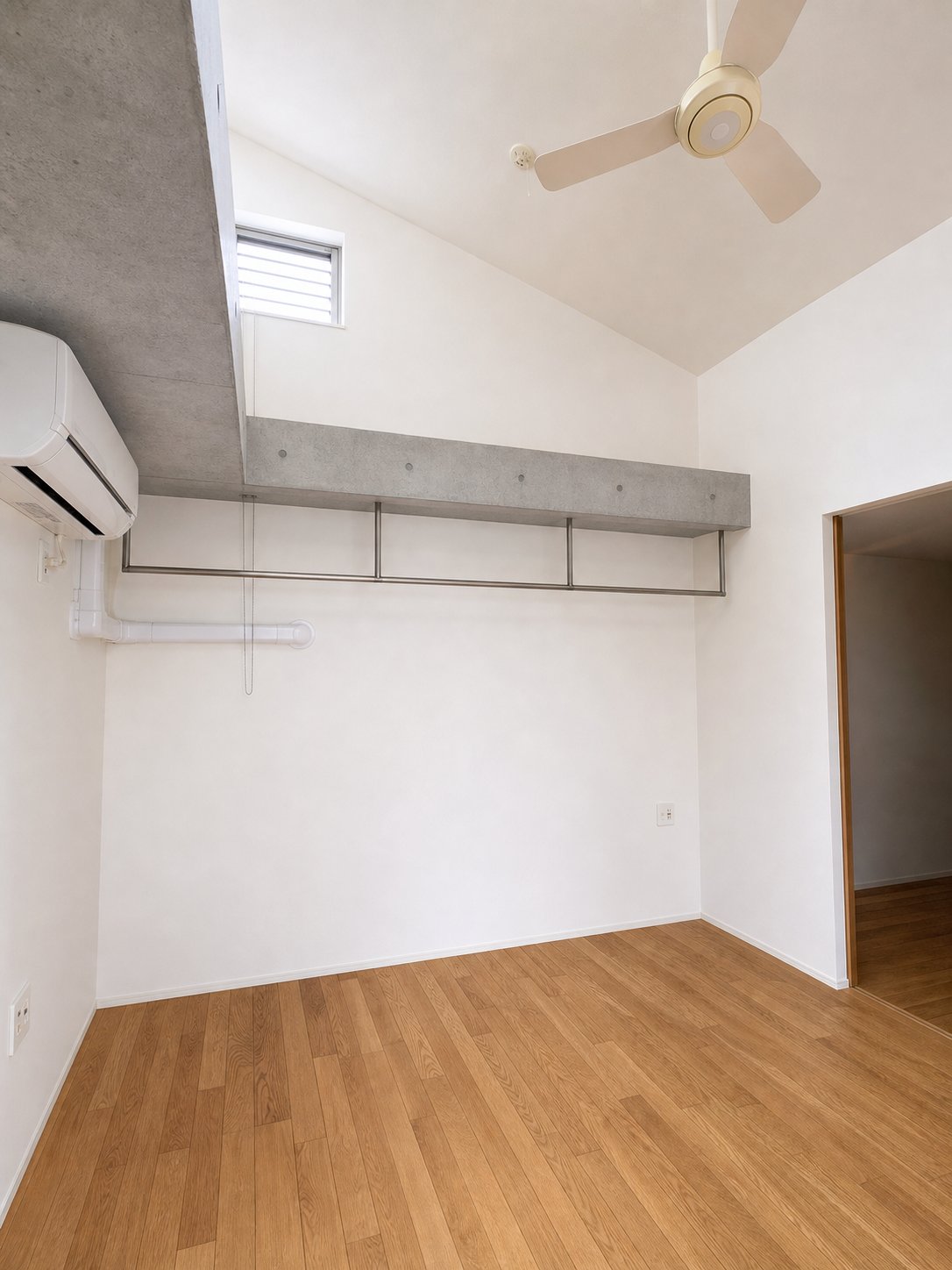 天井の高い活動スペース
